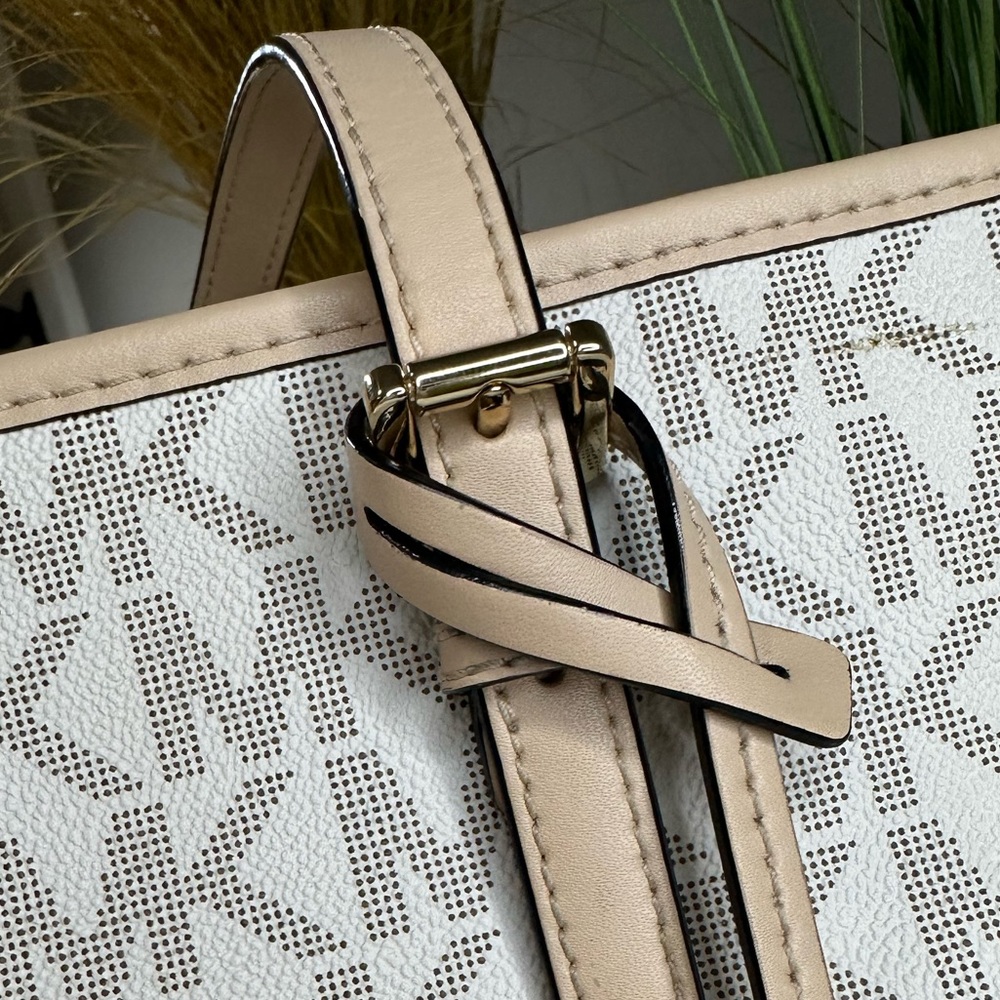 Michael Kors -EXCELLENT LIKE NEW CONDITION - Shoulder Bag - Picture 4 of 12
